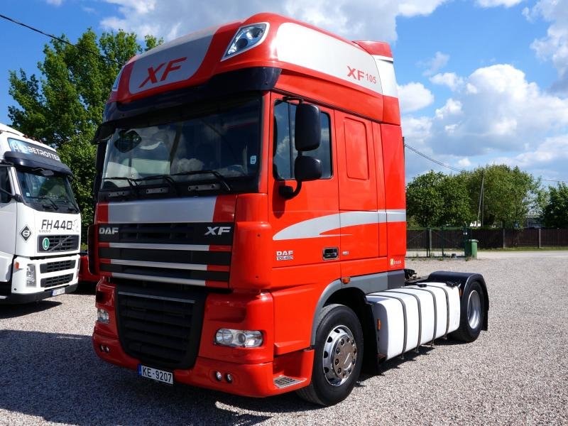 DAF 105
