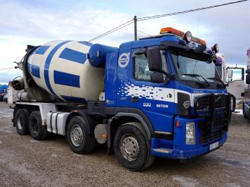 VOLVO FH13 480 8x4 Mixer